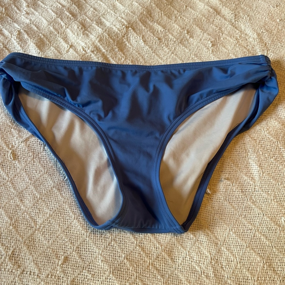 Bikini bottoms